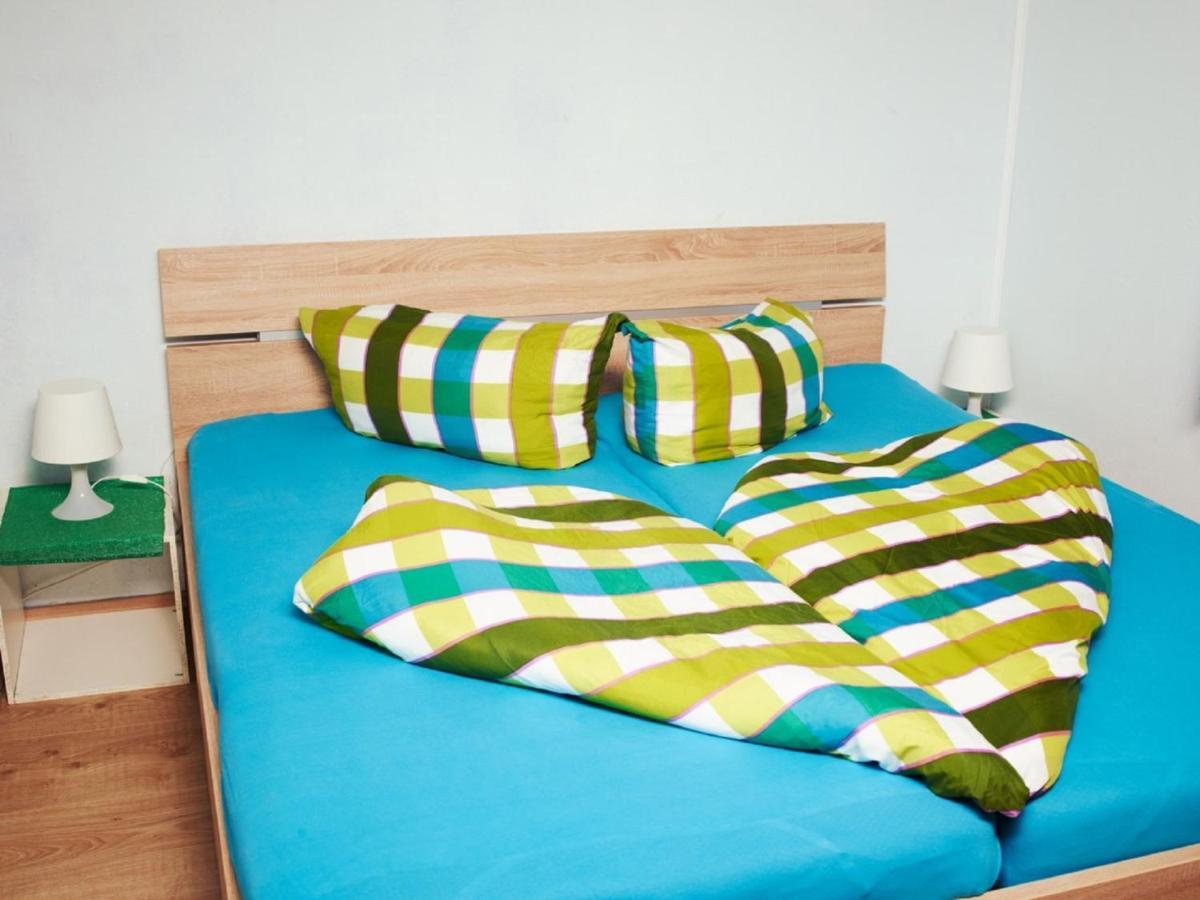 Apartment Neugasteig-3 *